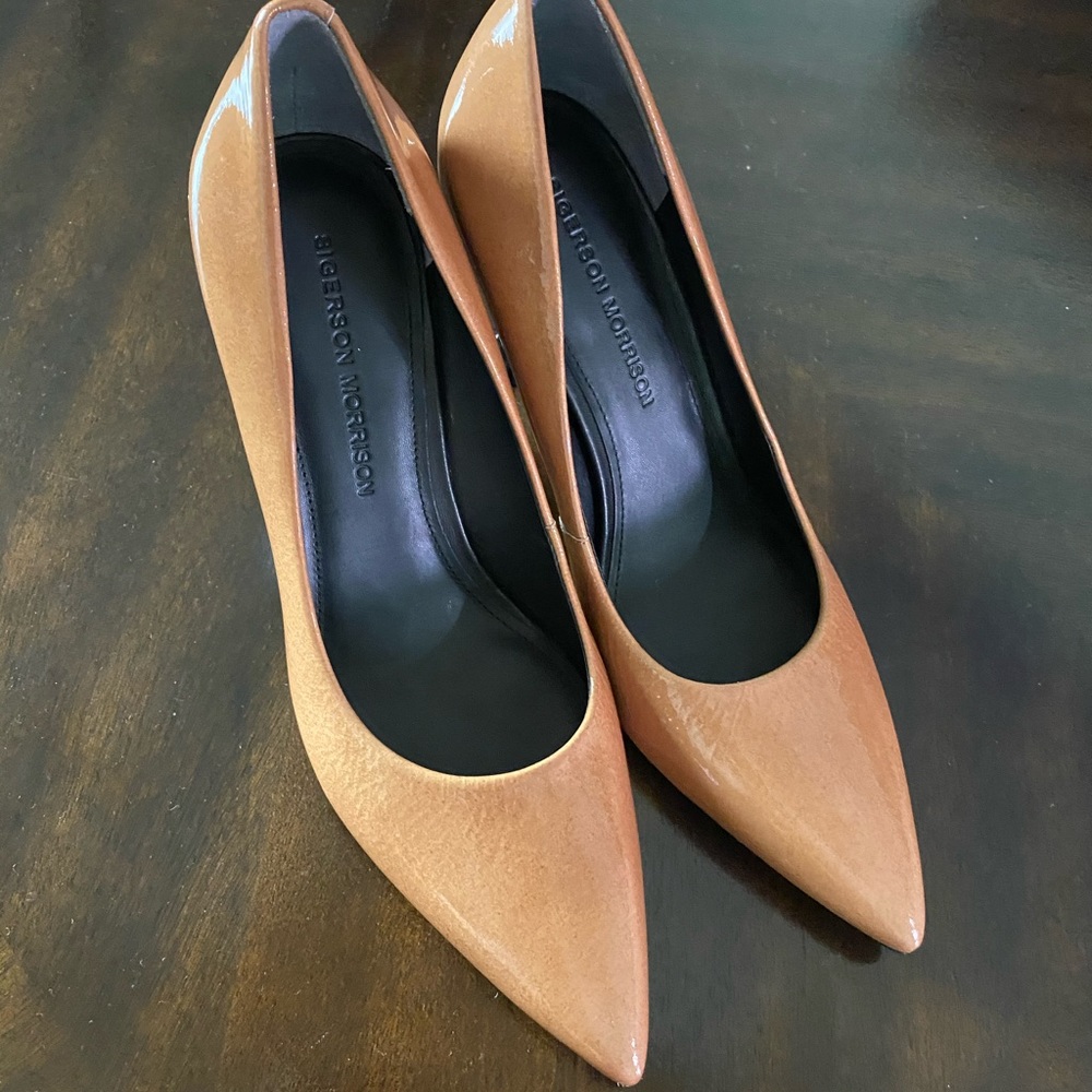Sigerson Morrison Women’s pump